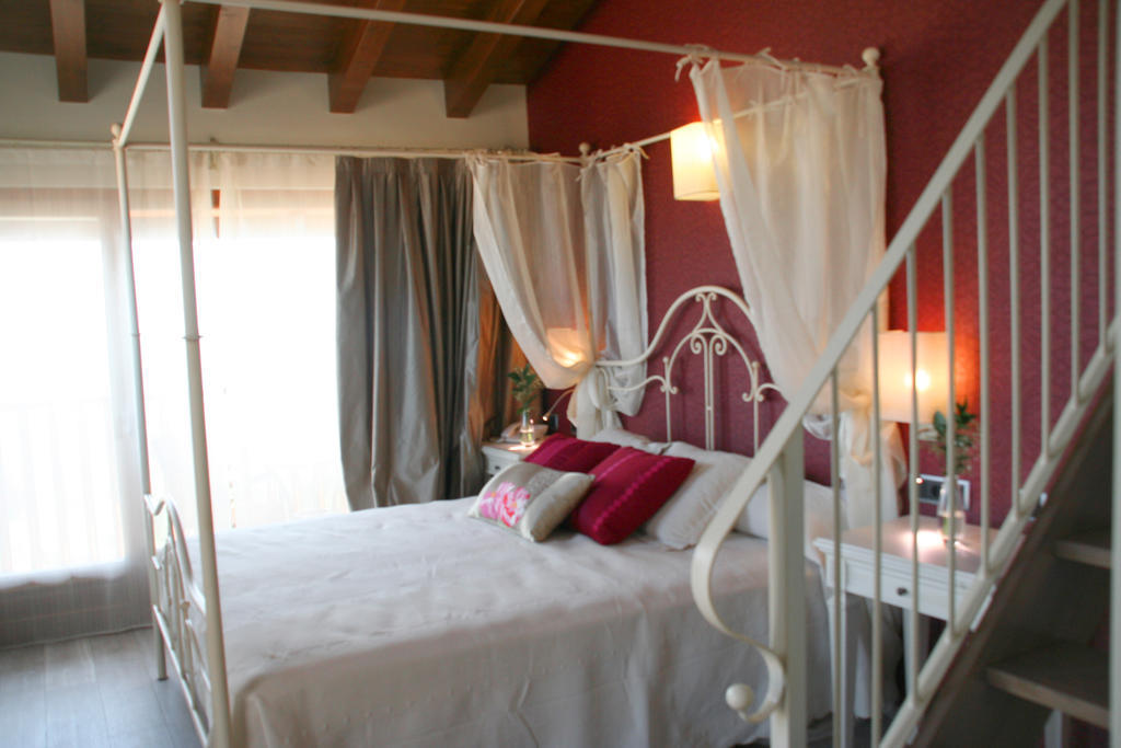 Hotel Castillo Alquézar Camera foto